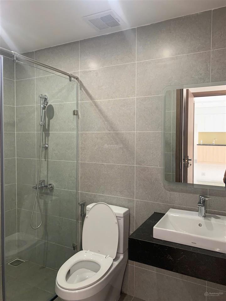 Cho thuê a&t 2pn căn góc sẵn 2 máy lạnh cho khách vào ở sớm