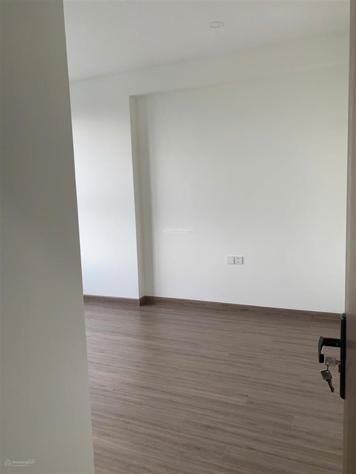 Cho thuê 3pn full 4 máy lạnh nhà trống sẵn khách ở liền hoặc đầu tháng