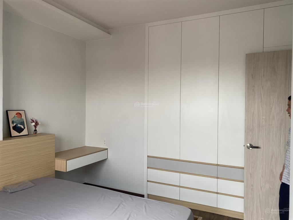 Căn hộ full nội thất 3pn 2wc view hồ bơi cho thuê nhanh