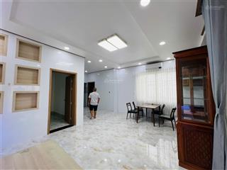 Cho thuê căn góc 4 tầng cạnh kđt vĩnh điềm trung có thang máy
