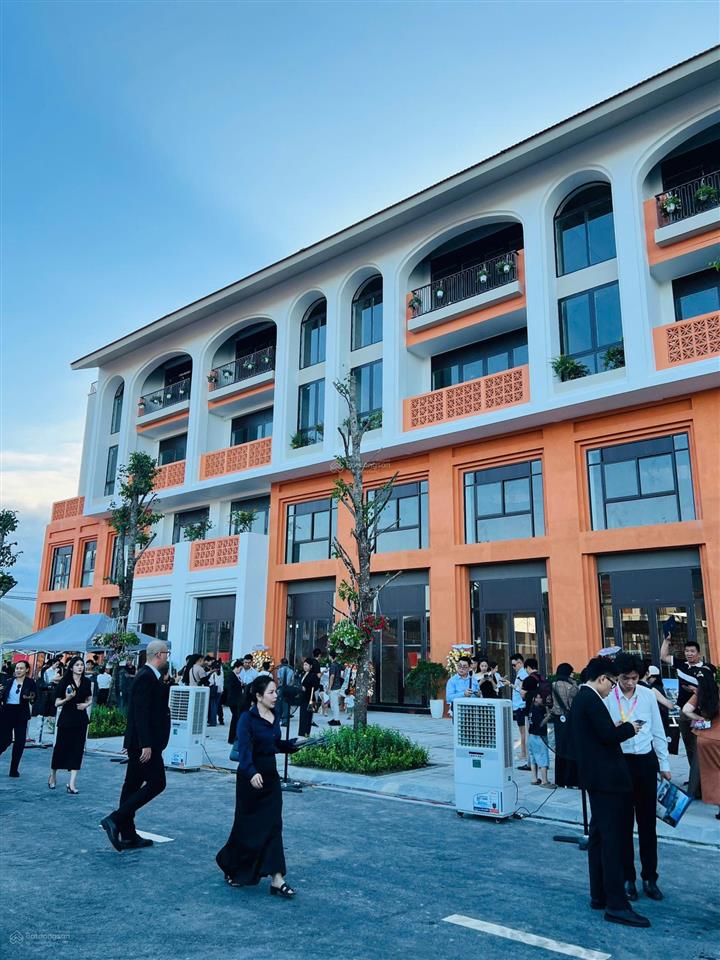 Biệt thự song lập ven sông d222  sun charmora city nha trang