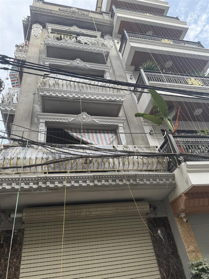 Bán nhà phân lô, phố đại đồng, ô tô đỗ cửa nhà