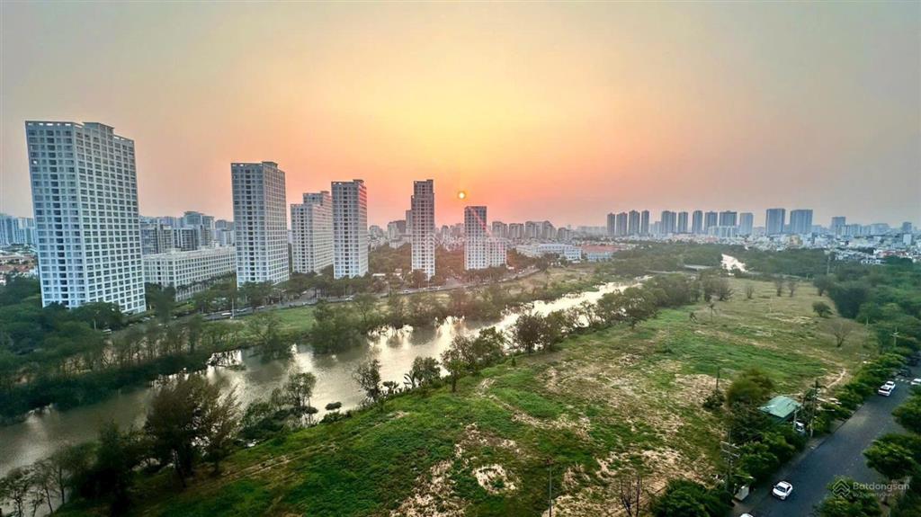Bán cc scenic valley 1, 6,2 tỷ vnd, 71m2, 2pn, 2wc, giá tốt hàng hot