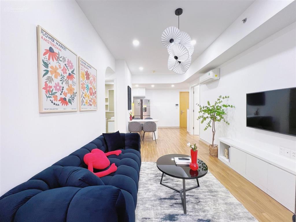 Cho thuê căn hộ 2 phòng ngủ masteri thảo điền full nội thất đẹp.  0775 910 *** ms tiên