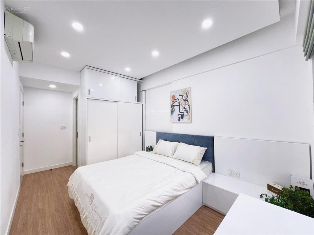 Cho thuê căn hộ 2 phòng ngủ masteri thảo điền full nội thất đẹp.  0775 910 *** ms tiên