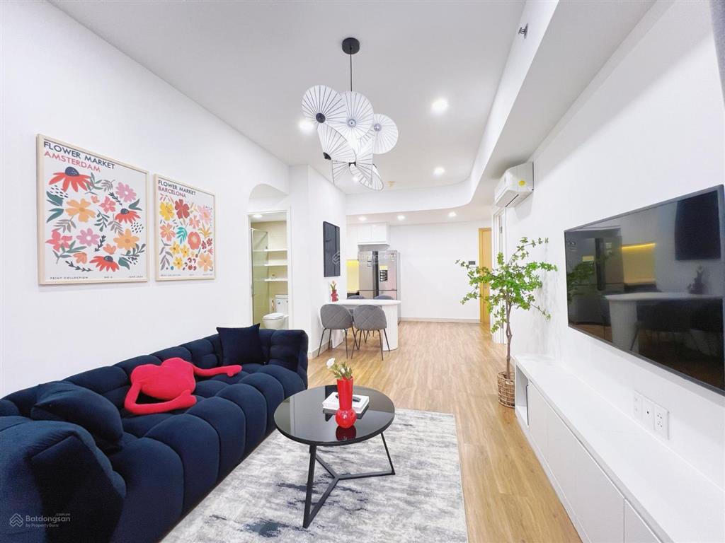 Cho thuê căn hộ 2 phòng ngủ masteri thảo điền full nội thất đẹp.  0775 910 *** ms tiên