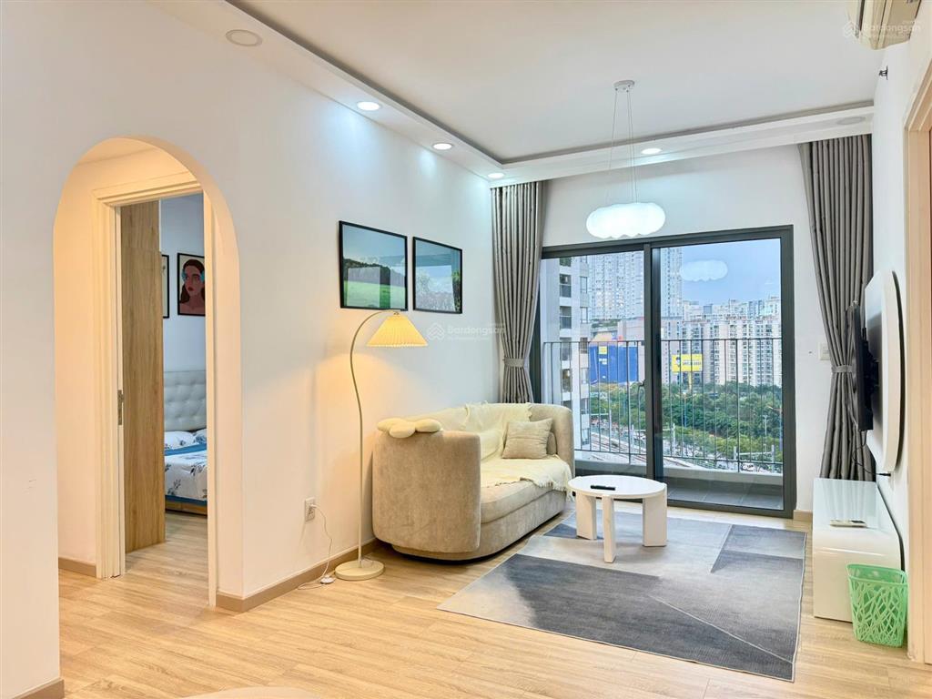 Cho thuê căn hộ 2pn masteri thảo điền. full nội thất dọn vô ở ngay.  0775 910 *** ms tiên