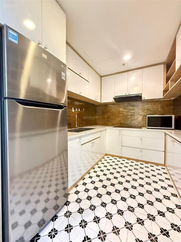 Cho thuê căn hộ 2pn masteri thảo điền. full nội thất dọn vô ở ngay.  0775 910 *** ms tiên