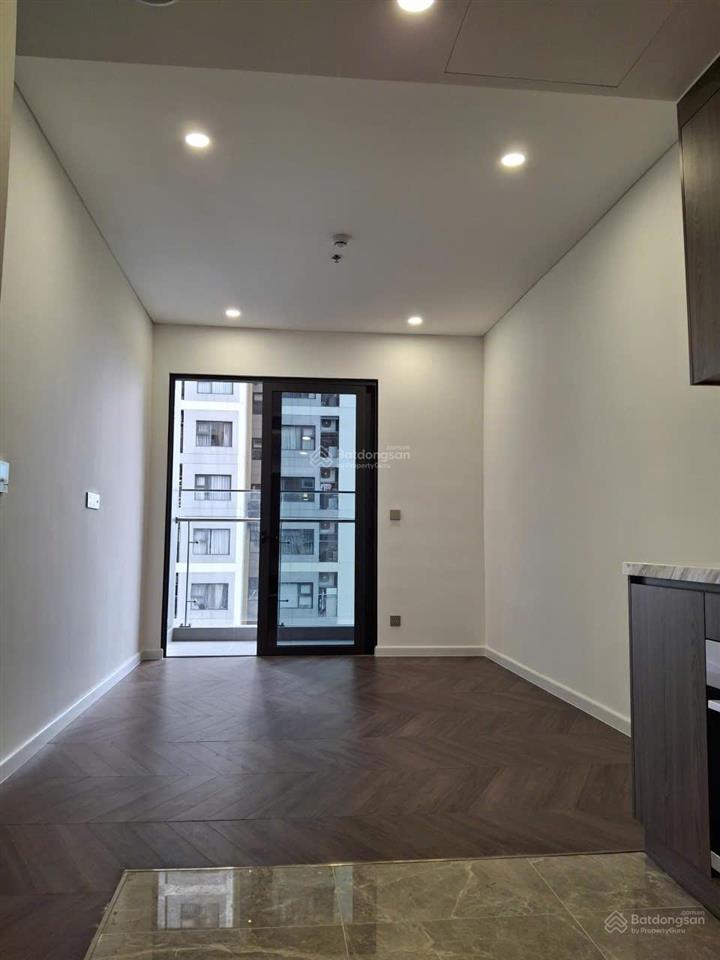 Bán nhanh căn 1 ngủ toà a3 dự án lumiere evergreen  kdt vimhomes smart city giá ~4,350 tỷ bao phí