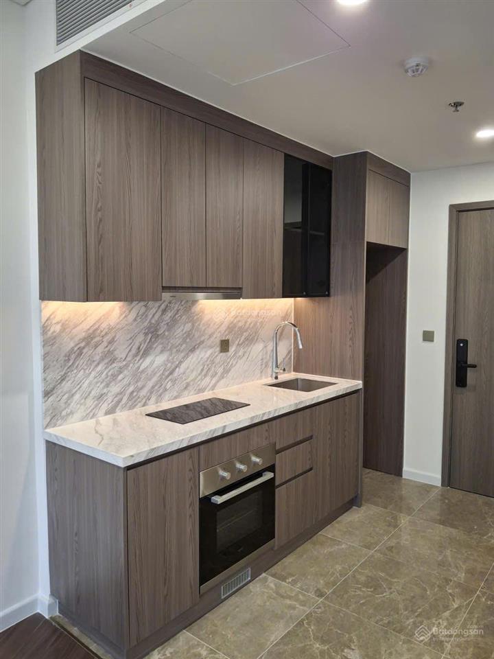 Bán nhanh căn 1 ngủ toà a3 dự án lumiere evergreen  kdt vimhomes smart city giá ~4,350 tỷ bao phí