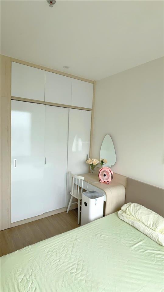 Chuyển nhượng căn 2n2wc toà sa5 vinhomes smart city 55m² giá 4,6 tỷ bao phí full nội thất  sẵn sổ