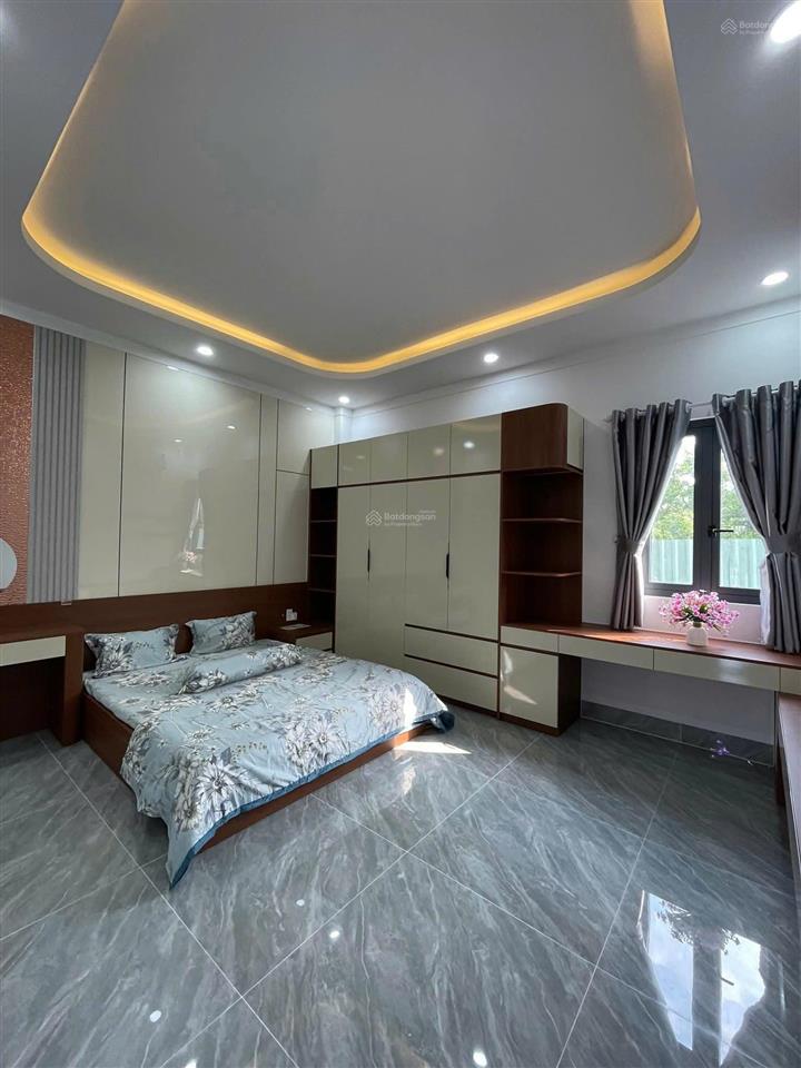 Hàng hiếm  siêu phẩm 2 lầu 100m2 ở gần bv nhi đồng 3  shr  giá  còn tl