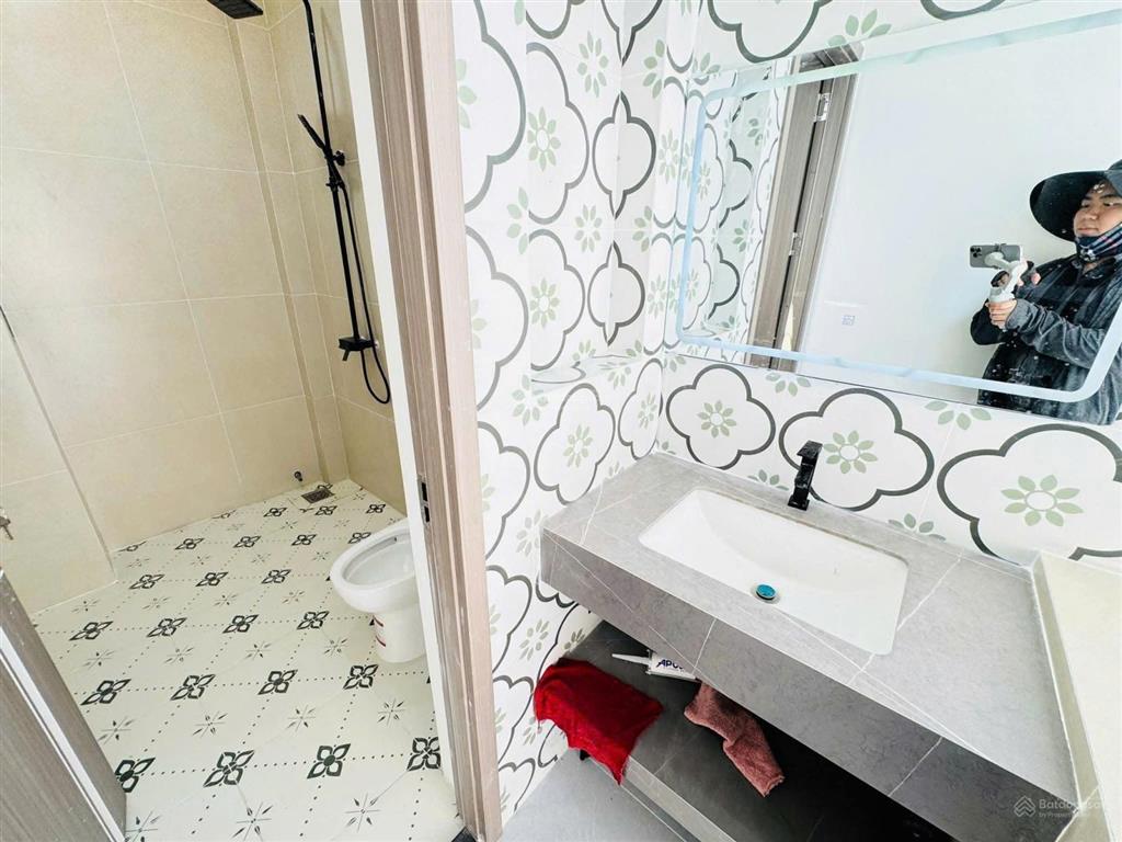 Cần bán nhà mới ở kdc gia hòa  ql50 . dt 5x25 . shr . giá  1 tỷ 350 triệu còn tl