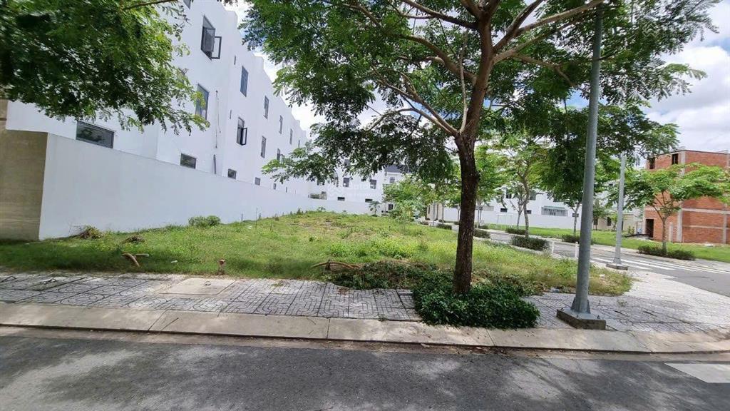 Nợ bán nhanh lô đất 100m2 khu dân cư gia hòa đường ql50, phong phú, bình chánh, gần làng đại học