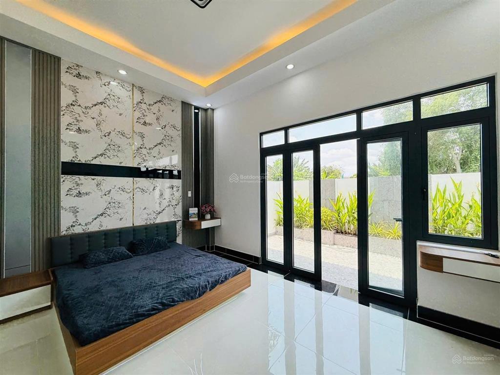 Cần bán nhanh căn nhà 1 lầu ở tân liêm  bình chánh nằm cạnh chợ phú lạc  108m2  giá 1 tỷ 245tr