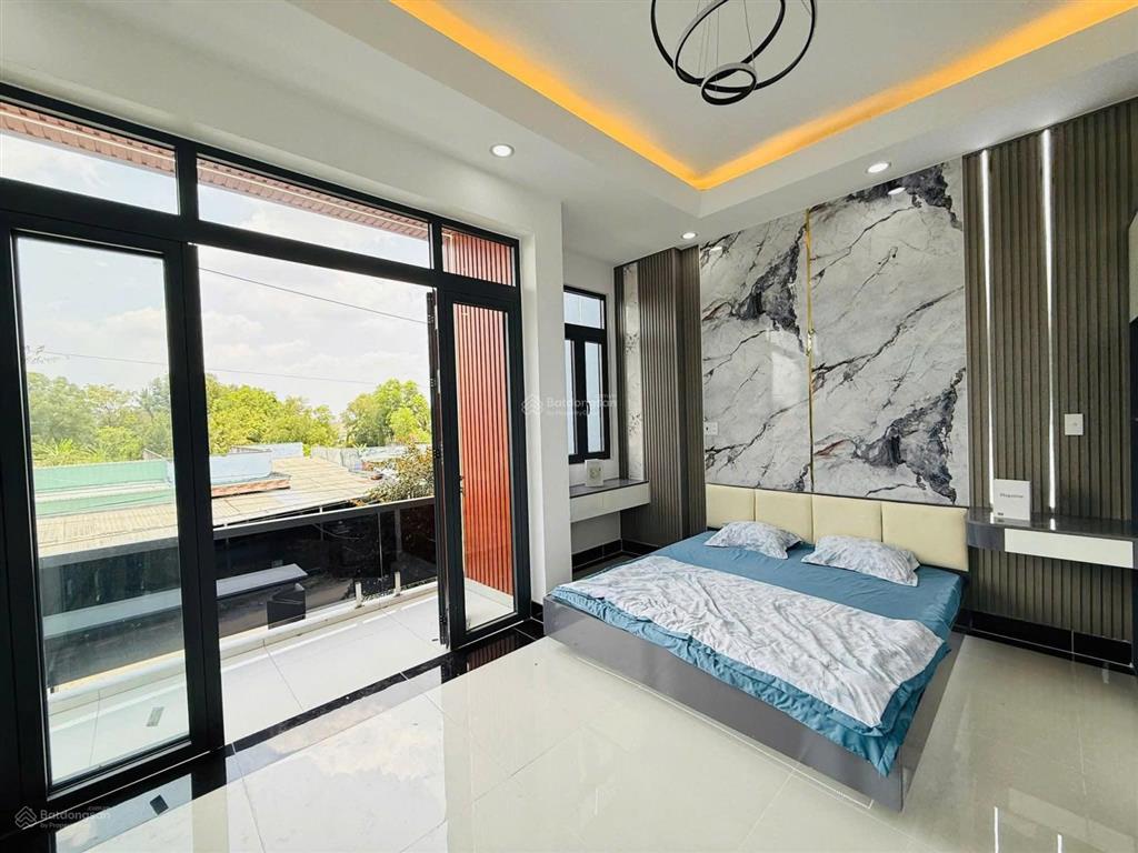 Cần bán nhanh căn nhà 1 lầu ở tân liêm  bình chánh nằm cạnh chợ phú lạc  108m2  giá 1 tỷ 245tr