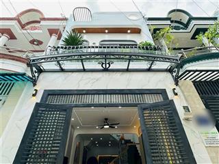 Bán gấp nhà hẻm xe hơi ngay cầu bình điền. 75m2  sổ hồng riêng.  0934 623 ***