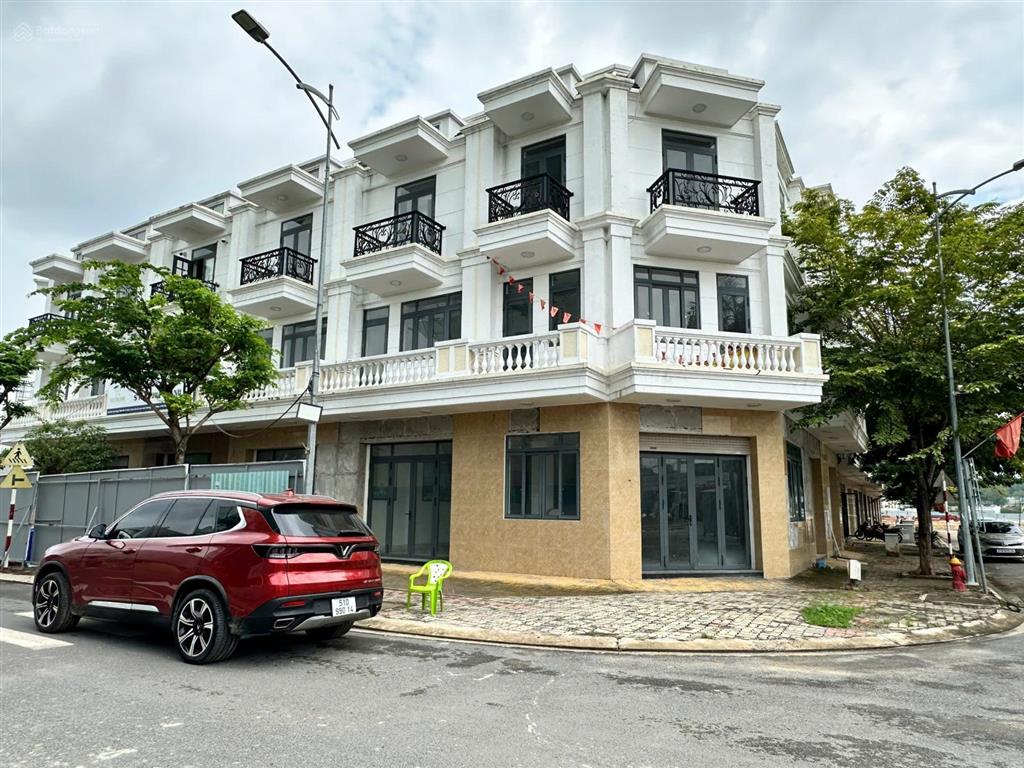Thông báo đấu giá tài sản công ty đấu giá hợp danh lam sơn sài gòn