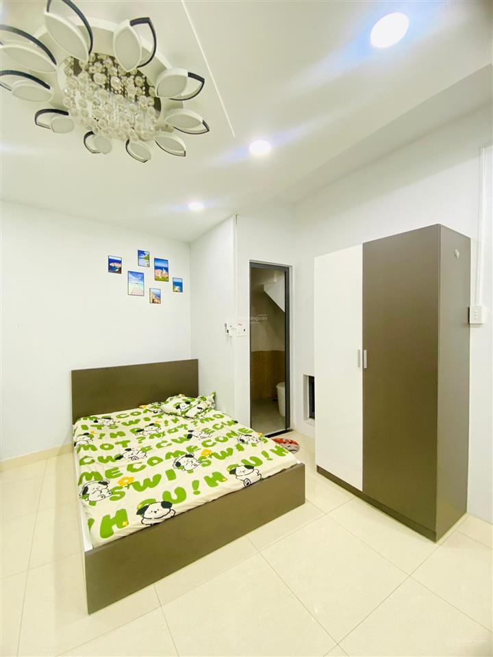 Cho thuê chdv full nội thất  an ninh 24/7  ở ngay  giờ giấc tự do  không chung chủ