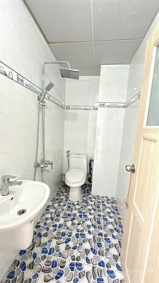 Cho thuê chdv dịch vụ full nội thất  không chung chủ (mã phòng 402)