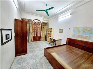 Nhà nguyên căn mặt bằng 40m2, 4 tầng tại thịnh quang, thái thịnh