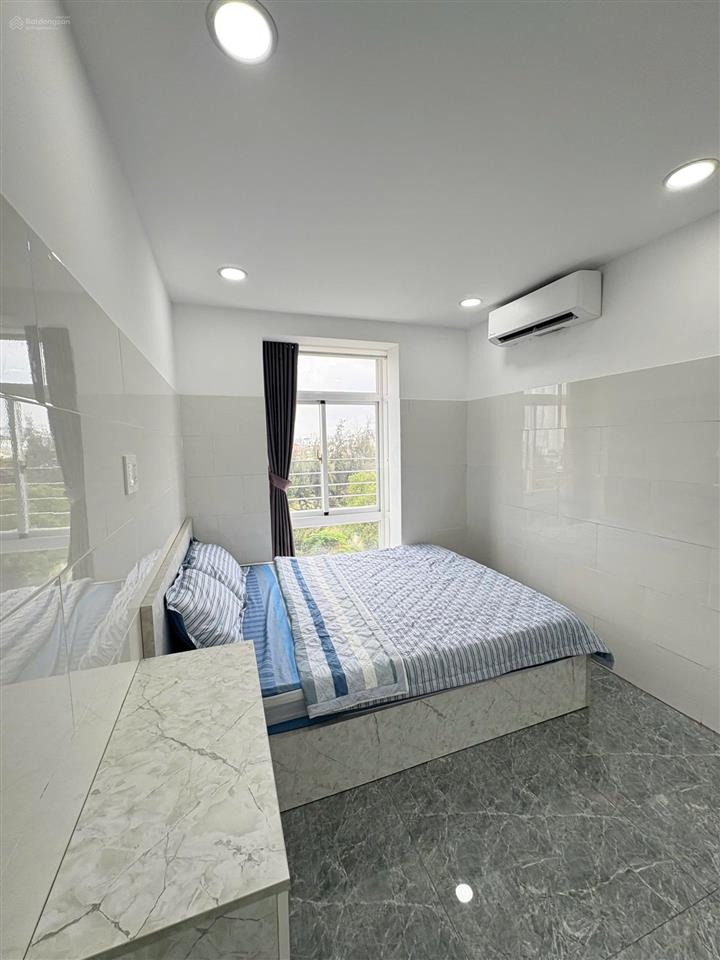 Cơ hội sở hữu căn 4pn view sông + pháo bông landmark ] bán căn sky garden 3, giá cực tốt !!!