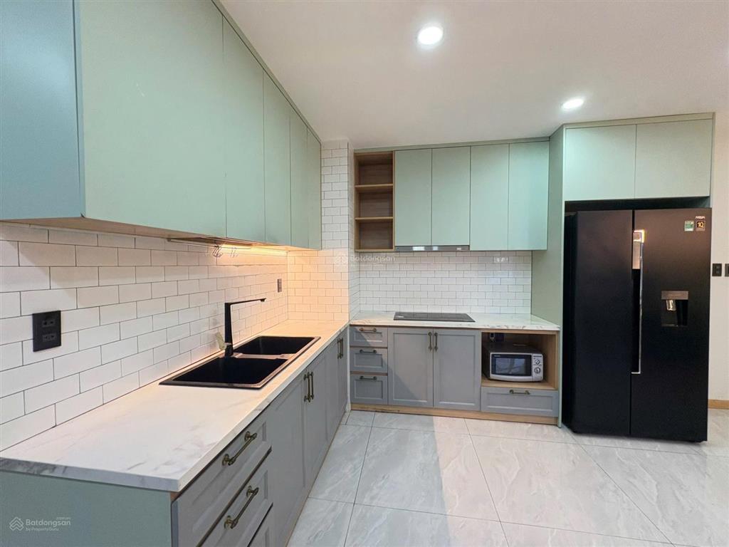 Bán gấp!!! căn góc đẹp 4pn  89m2  view đại lộ nguyễn văn linh  tặng ngay hđ thuê 480tr/ năm.