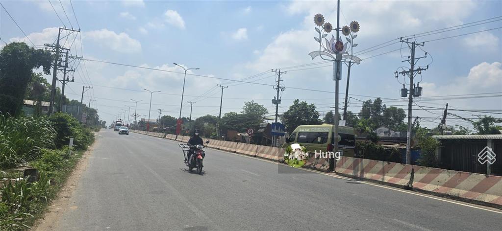 Cho thuê nhà xưởng mt đt 782, pccc nghiệm thu có cẩu trục giá tốt