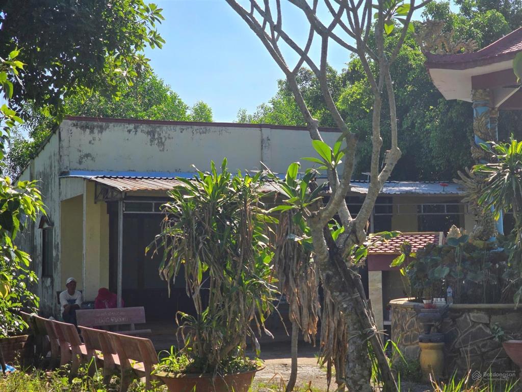 Bán thất, am tu hành khu vực yên tĩnh gần sông sài gòn thoáng mát
