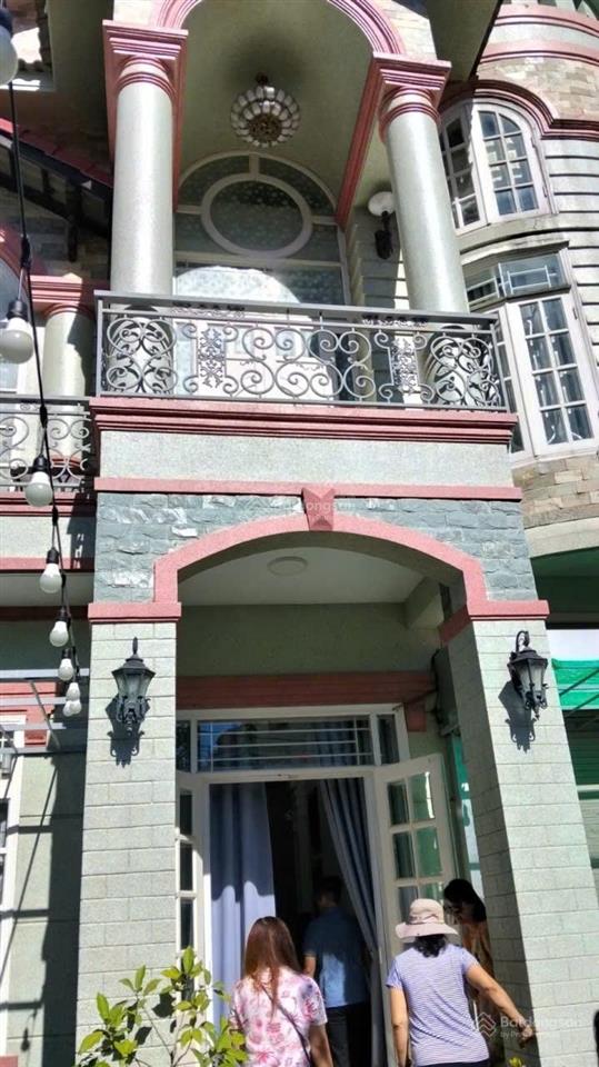 Bán biệt thự mặt tiền văn cao  phường 2