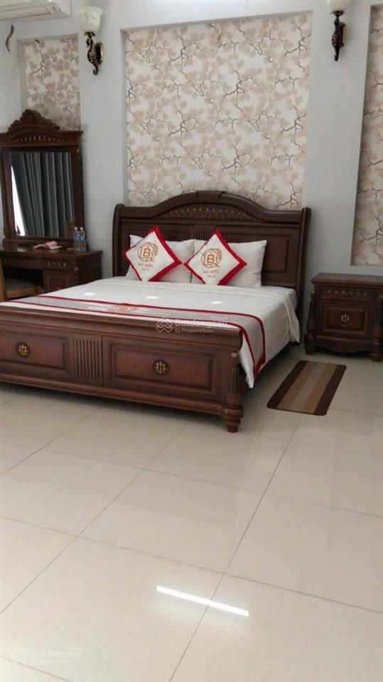 Bán biệt thự mặt tiền văn cao  phường 2