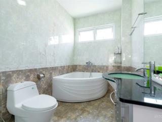 Biệt thự góc 2 mặt tiền khu đại an