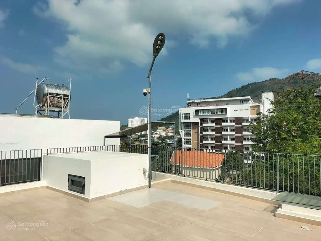 Bán biệt thự ven biển bãi dâu  trần phú