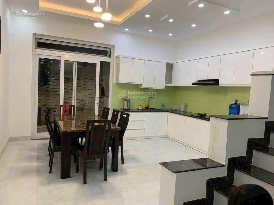 Bán nhà đường ô tô xô viết nghệ tĩnh
