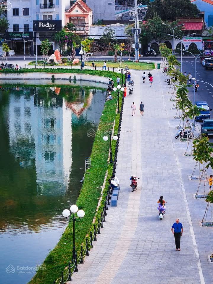 Bán đất xây khách sạn bãi sau  vị trí đẹp