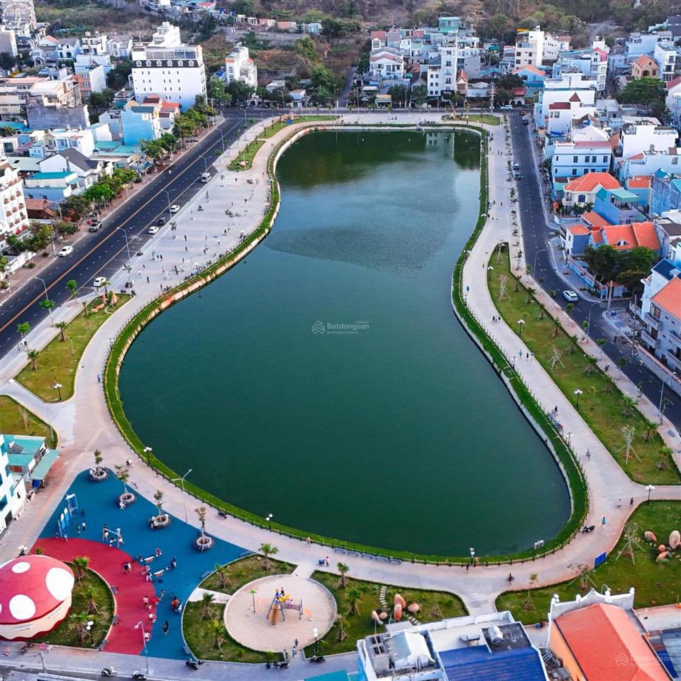 Bán đất xây khách sạn bãi sau  vị trí đẹp