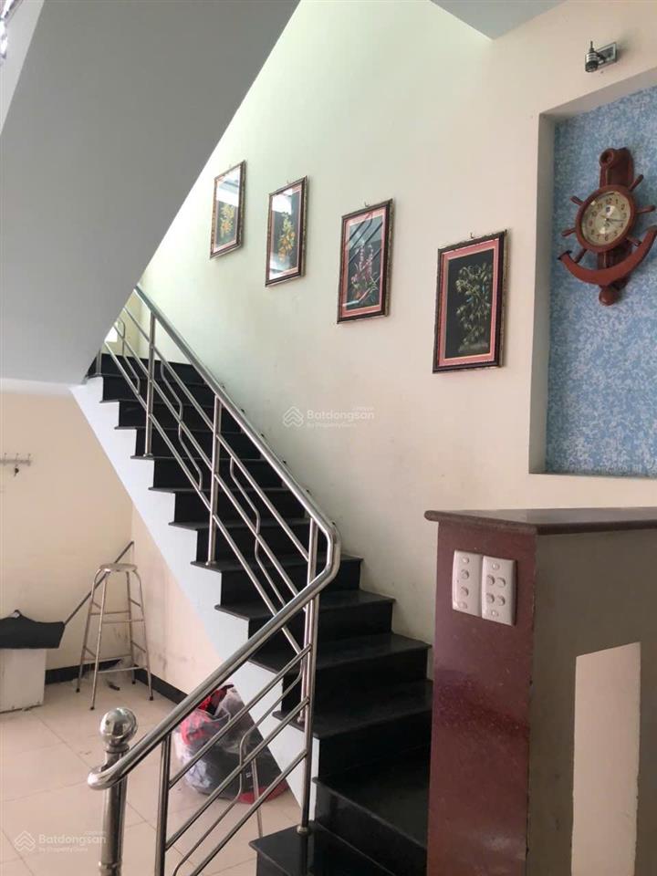 Bán nhà 1 trệt 2 lầu hẻm xe hơi huyền trân công chúa