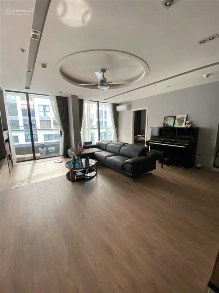 Cập nhật căn 2pn bán tại vinhomes symphony, giá 6.1 tỷ