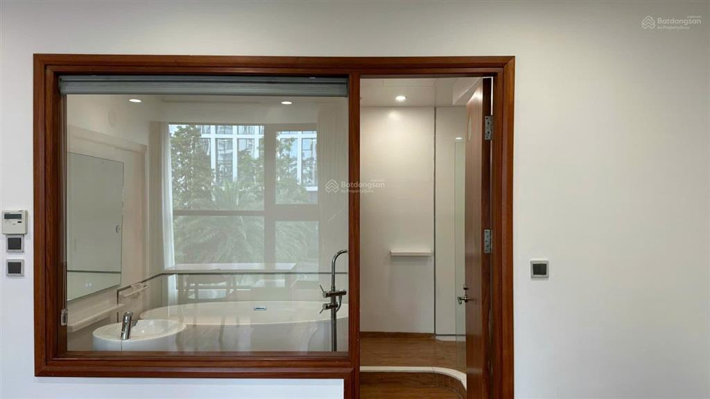 Cho thuê căn góc phong cách nhật bản, 3pn, full đồ. vinhomes symphony