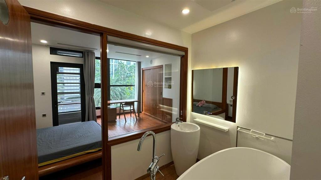 Cho thuê căn góc phong cách nhật bản, 3pn, full đồ. vinhomes symphony