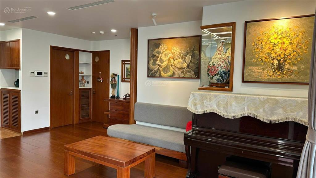 Cho thuê căn góc phong cách nhật bản, 3pn, full đồ. vinhomes symphony