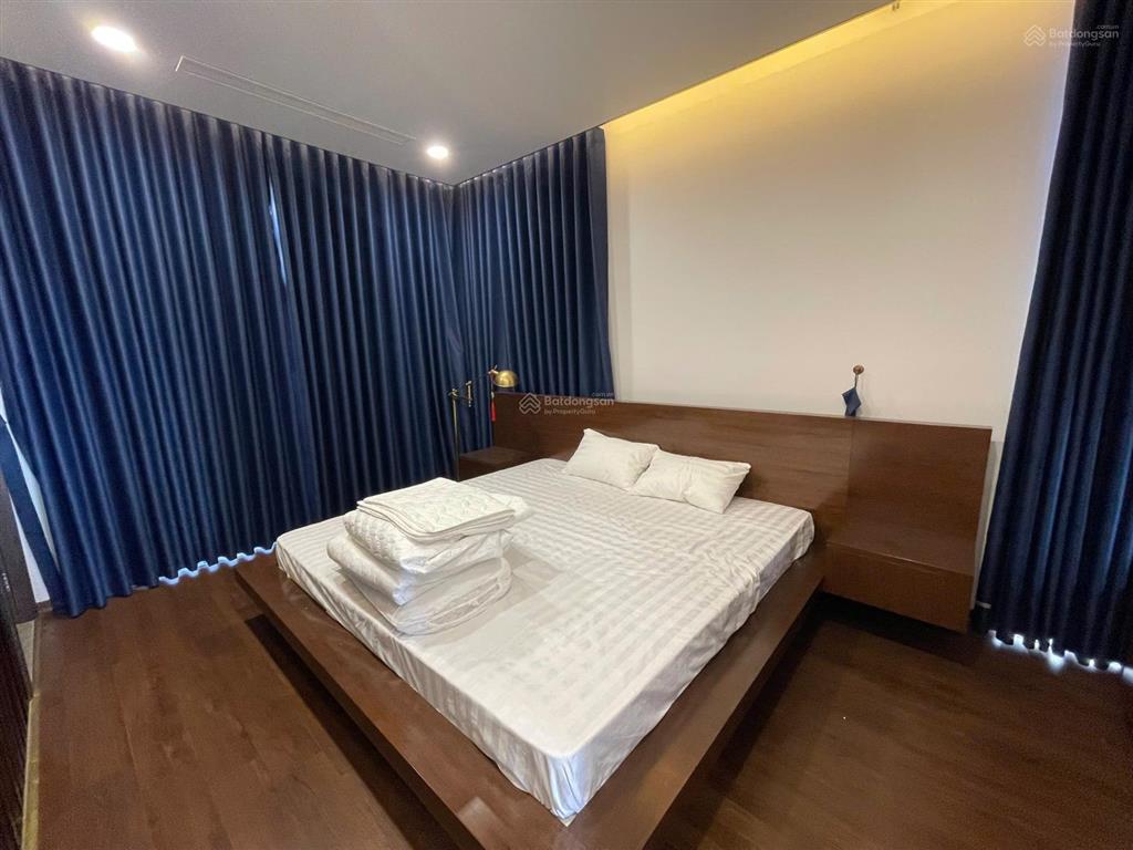 Cho thuê căn hộ 1 phòng ngủ rộng tại vinhomes imperia