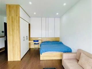 Cho thuê nguyên căn waterfront 8 phòng căn hộ có bếp