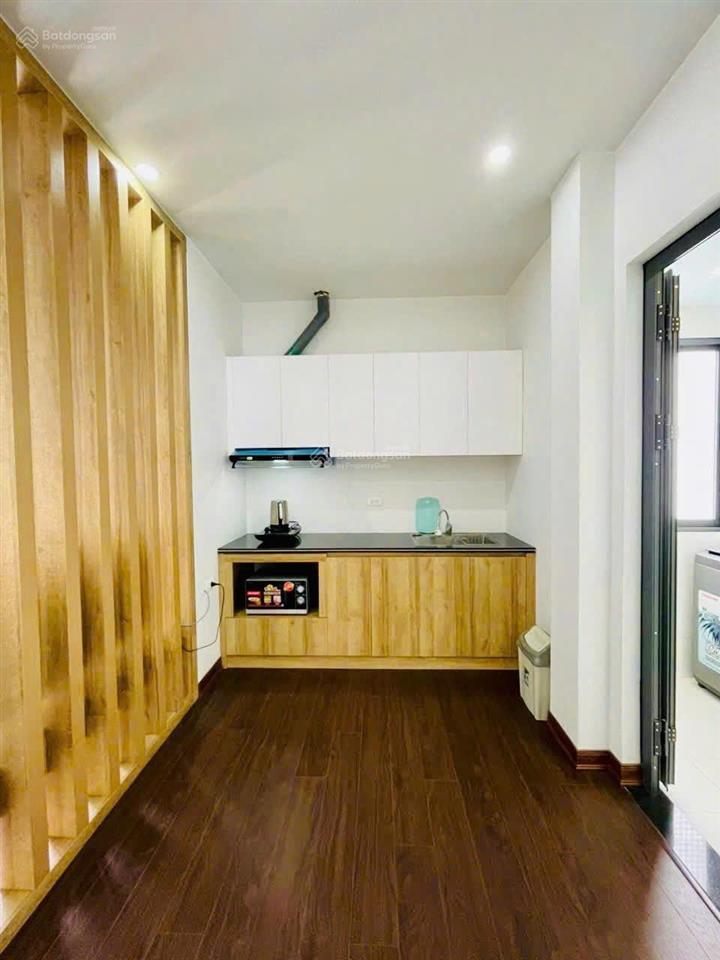 Cho thuê nguyên căn waterfront 8 phòng căn hộ có bếp