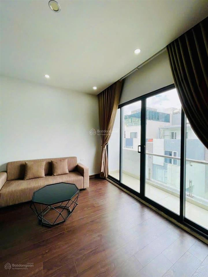 Cho thuê nguyên căn waterfront 8 phòng căn hộ có bếp