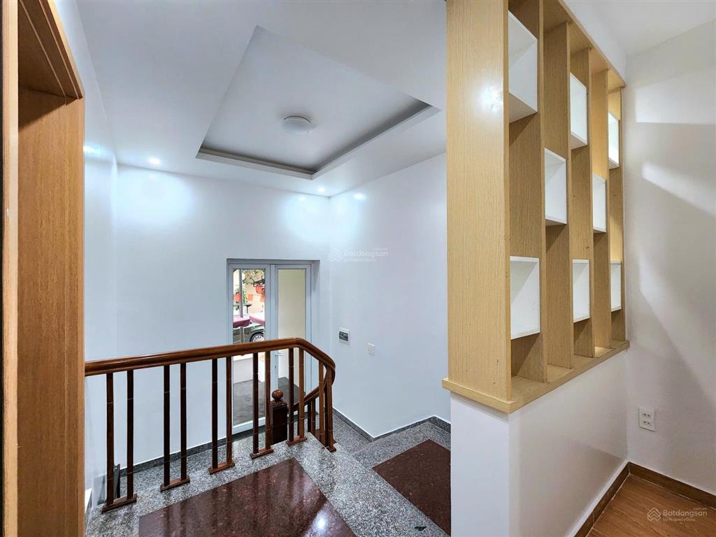 Cho thuê nguyên căn waterfront city 9 phòng ngủ