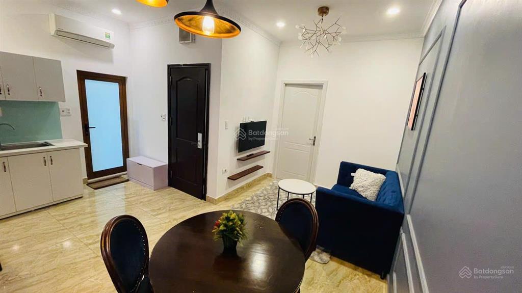 Cho thuê căn hộ 1 ngủ tách bếp tại vinhomes imperia