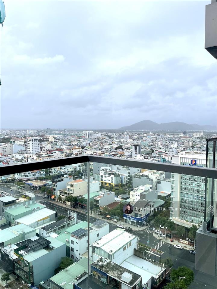 Khách đi mỹ định cư nên bán nhanh căn 2pn view sông hàn the filmore đà nẵng full nội thất có tl