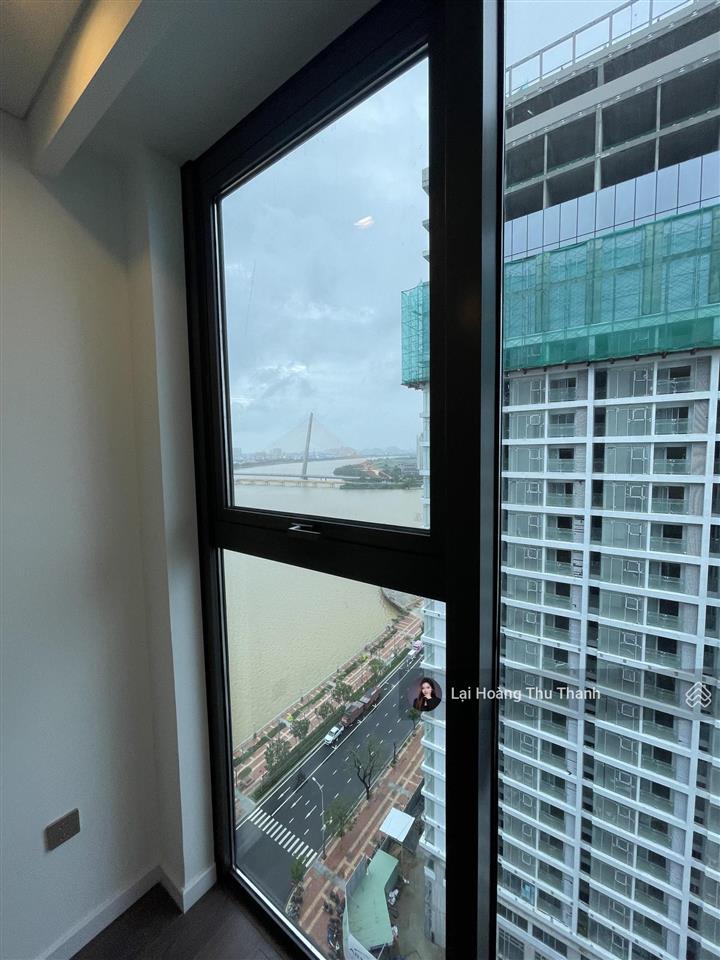 Khách đi mỹ định cư nên bán nhanh căn 2pn view sông hàn the filmore đà nẵng full nội thất có tl