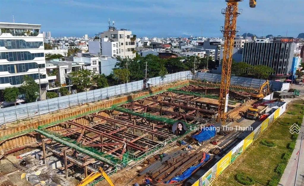 Hàng hiếm căn 2pn trực diện sông spana tower đầy đủ ck giá chỉ 65tr/m2 thích hợp đầu tư